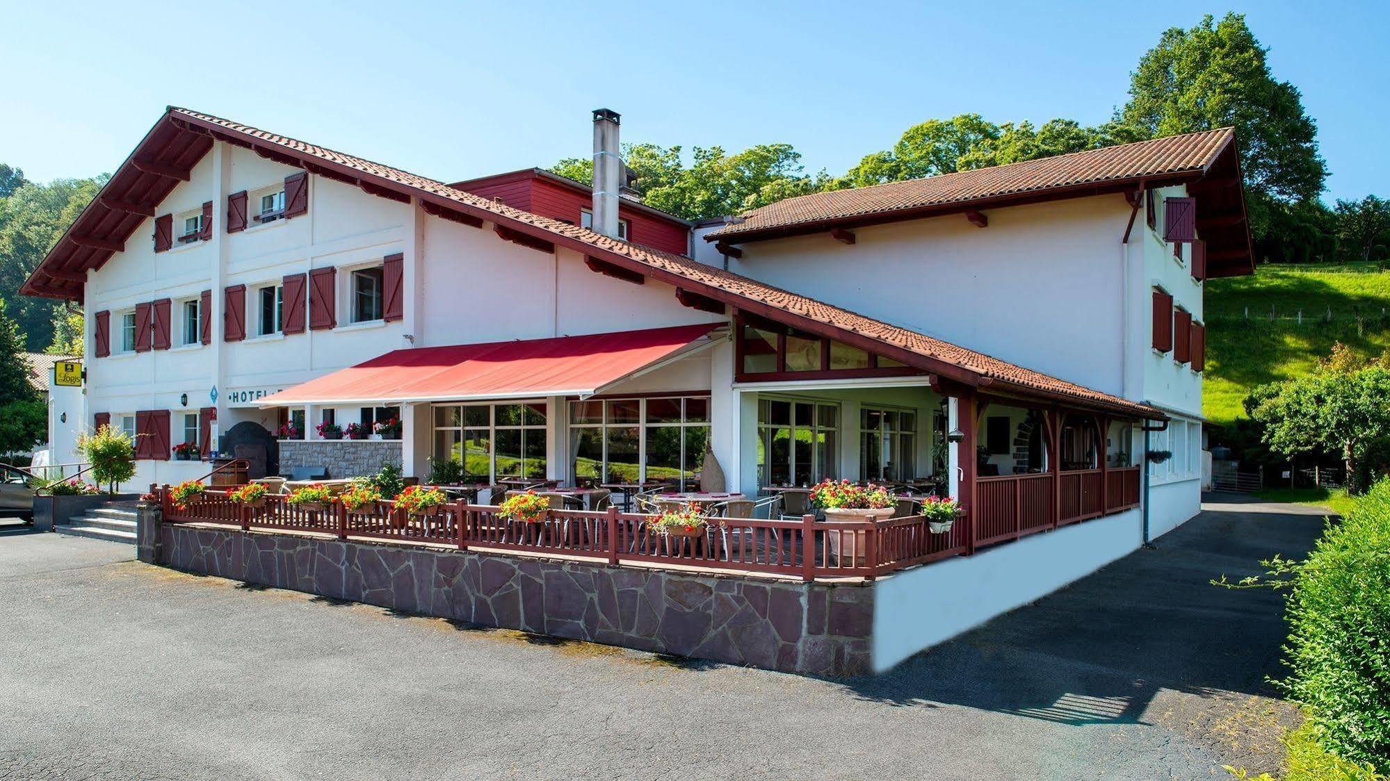 Logis Hotel Ur-Hegian Ainhoa Ngoại thất bức ảnh