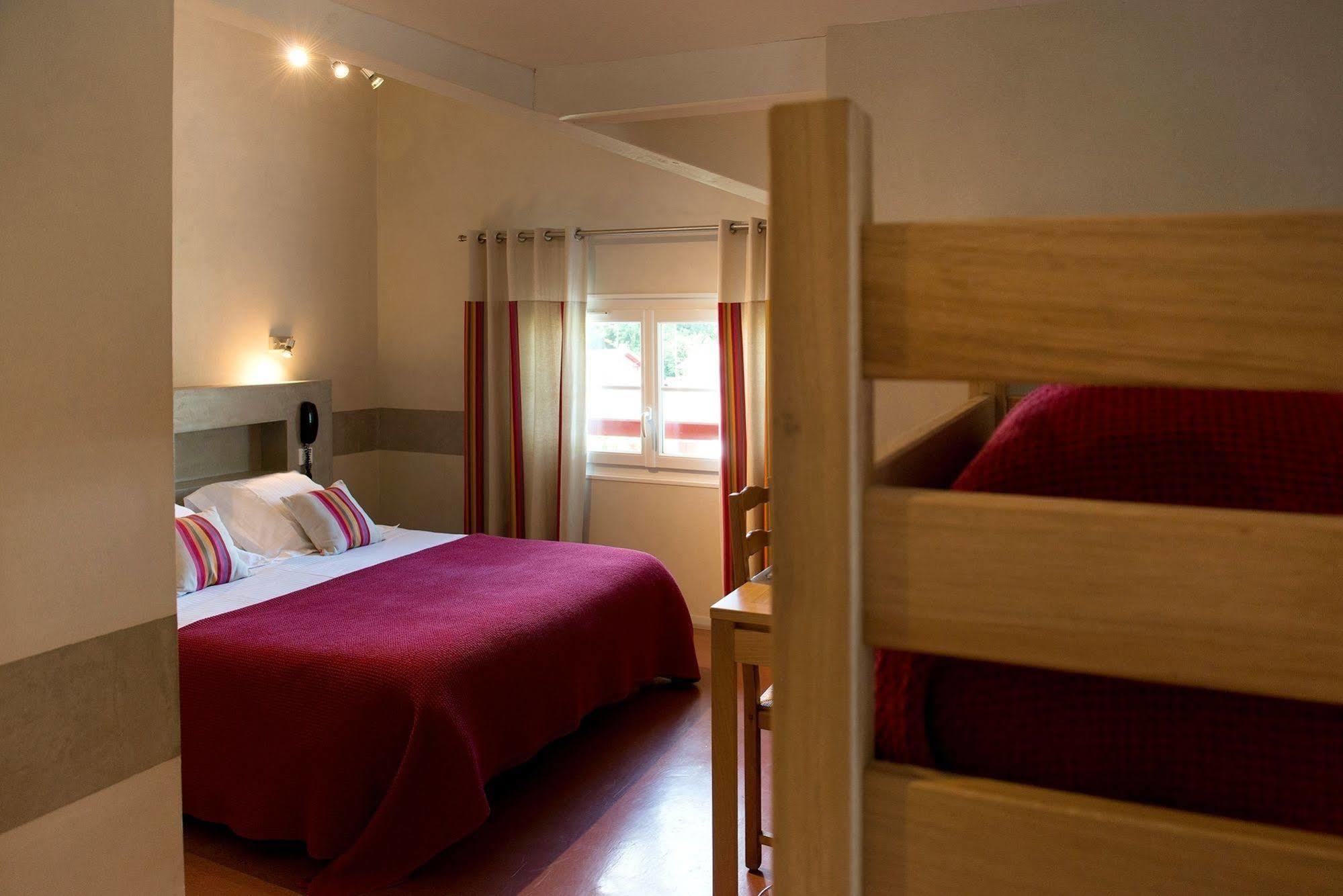 Logis Hotel Ur-Hegian Ainhoa Ngoại thất bức ảnh
