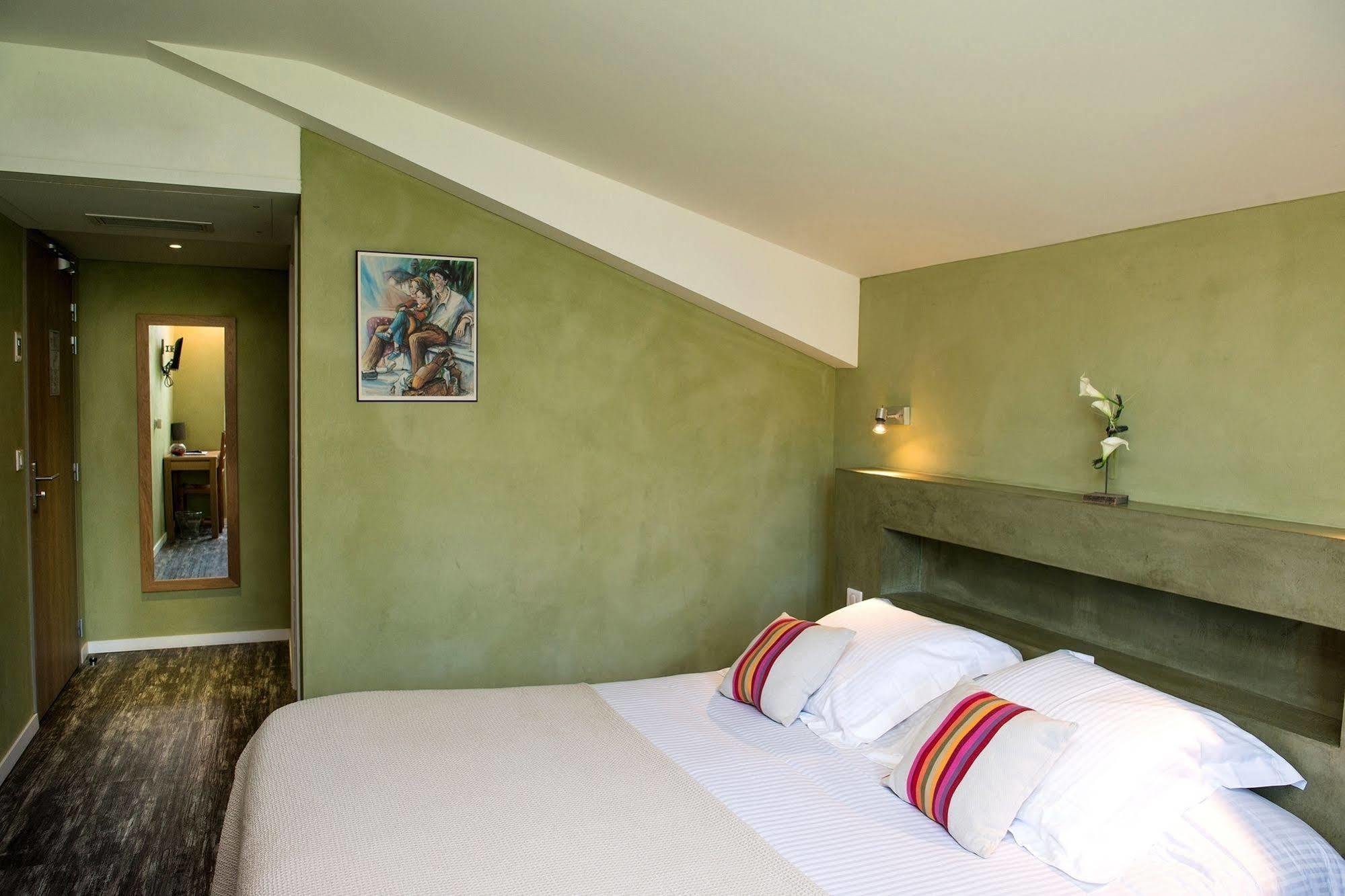 Logis Hotel Ur-Hegian Ainhoa Ngoại thất bức ảnh